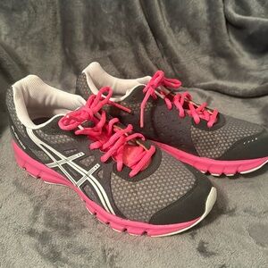 Women’s ASICS Gray and Hot Pink Gym Shoes.